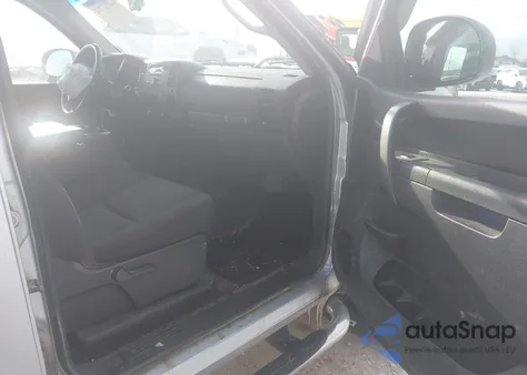 2011 Chevrolet Silverado 1500 Lt from USA, damaged, VIN 1GCPKSE30BF141738